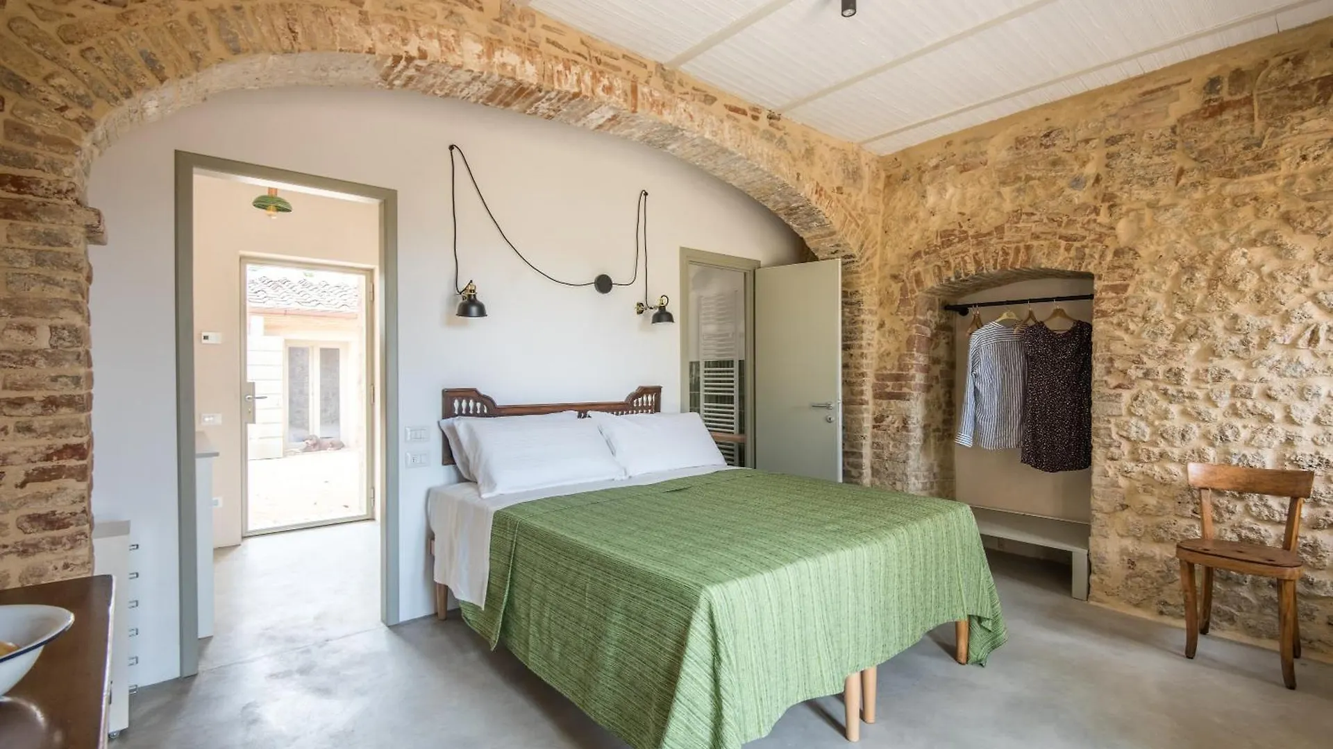 Agriturismo Casalino18 Tognazza 0*,  Italy